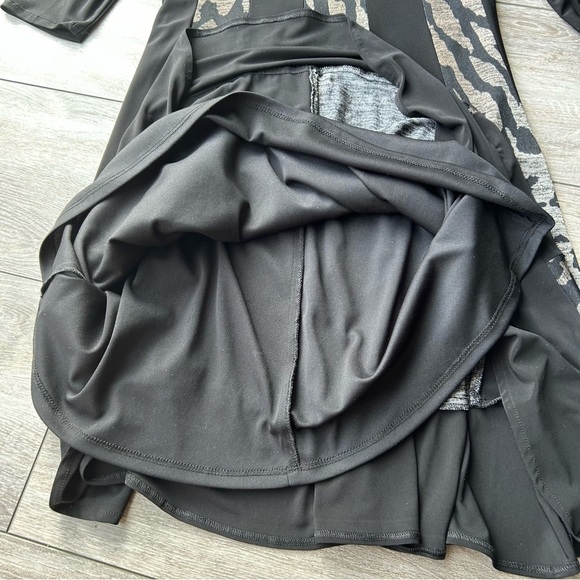 Frank Lyman Black and Leopard Print Square Neck Jersey Dress - Picture 12 of 13